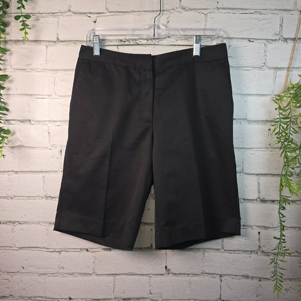 WOMENS X-TRA DRY IZOD BERMUDA SHORTS  BLACK GOLF SIZE 4